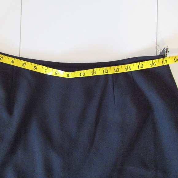 Kasper A.S.L. Petites Black Skirt - Picture 6 of 7